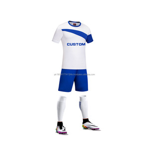 Ensemble de vêtements de sport de football de qualité supérieure, respirant, 100% polyester, personnalisable, maillot et short de football pour la nouvelle saison 2024 - Product Image 1