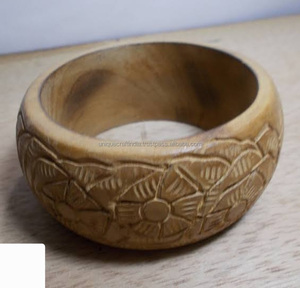 กำไลข้อมือไม้แกะสลักลายโบราณ งานฝีมือประณีต ลายไม้ธรรมชาติ ลวดลายดั้งเดิม เครื่องประดับแฟชั่นสำหรับผู้หญิง - Product Image 1