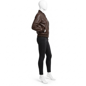 Chaqueta de Cuero Casual para Mujer con Construcción Duradera, Ajuste Cómodo y Costuras Impecables que Ofrecen un Acabado Suave - Product Image 4