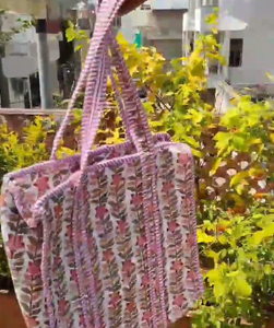 Sac fourre-tout réutilisable en coton matelassé à motifs animaux indiens pour femmes, sac à bandoulière élégant pour les voyages et une utilisation quotidienne tendance - Product Image 2
