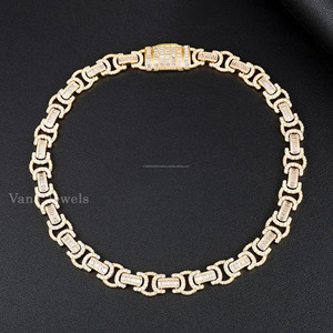 Collar Unisex de Plata de Ley 925, Chapado en Oro de 14MM, 45CM (18 Pulgadas), Acabado Pulido, Estilo Hip Hop Urbano, Cadena Cubana con Moissanita - Product Image 3