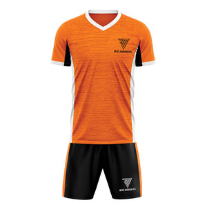 Fábrica superventas que vende directamente uniformes de fútbol. Uniformes de fútbol de malla de poliéster con impresión personalizada. Servicio OEM ODM. - Product Image 1