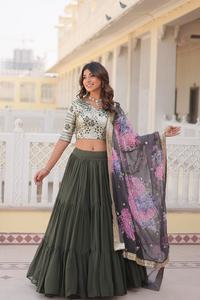 Femmes entièrement évasées Lehenga Faux Georgette paillettes brodé Blouse Designer numérique imprimé pour mariage indien pakistanais - Product Image 6