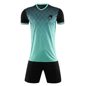 Uniforme de Fútbol Juvenil en Oferta, Diseño Personalizado, Material Duradero - Product Image 1