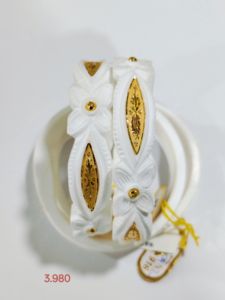 Bracelet tendance en or massif 22 carats avec coquille de conque blanche pour femme, bijoux de mariage traditionnels bengalis, ensemble Shakha authentique - Product Image 4