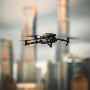 Dron Profesional Mavic 3E Enterprise, UAV de Alta Precisión con Largo Tiempo de Vuelo y Cámara Avanzada para Topografía, Mapeo e Inspección - Product Image 4