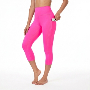 Leggings de sport taille haute personnalisés pour femmes avec poches latérales – Tenue de sport respirante pour l'entraînement et la gym - Product Image 3