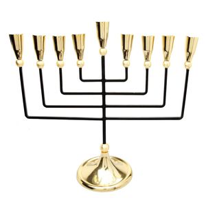 Luxury Metal Menorah Candle Holder With Decorative Pattern For Traditional Festival And Home Styling - Product Image 1