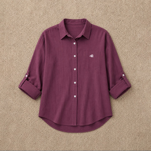 Camisa de mujer extragrande con botones, logotipo personalizado, corte holgado, informal, manga tres cuartos enrollable, cuello vuelto de algodón - Product Image 3
