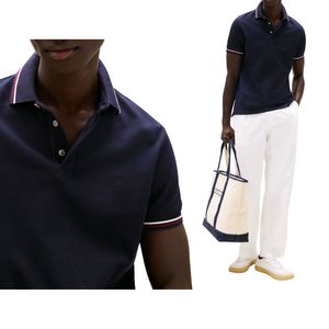 Polo de golf personnalisé en gros à bas prix, respirant et anti-humidité, performance optimale, logo OEM, vêtements de sport pour hommes - Product Image 1