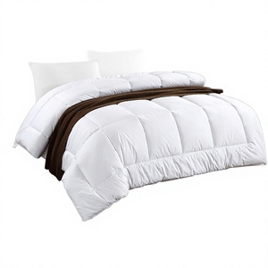 Couette matelassée en polyester blanche, chaude et respirante pour l'automne et l'hiver, lavable, taille Queen, hypoallergénique, garnissage doux - Product Image 5
