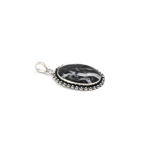 Pendentif ovale en laiton avec turquoise buffle blanche en gros |   Pendentif en pierre précieuse naturelle |   Breloque de bijoux faite à la main sans chaîne - Product Image 2