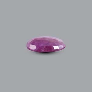 Handcrafted 7.25 Carat African Ruby Loose Gemstone Oval Emerald Cut High Quality for Fine Jewelry - Product Image 3