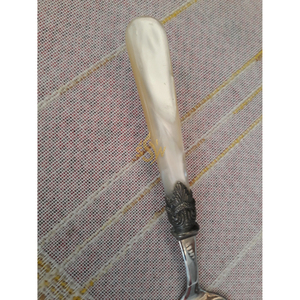 ชุดอุปกรณ์เสิร์ฟเค้กโลหะคุณภาพสูง มีดตัดขนมหวาน สำหรับงานแต่งงาน งานเลี้ยง ครัว โต๊ะอาหาร อุปกรณ์เสิร์ฟขนมอบ และอุปกรณ์เสริม - Product Image 4