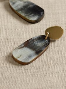 Boucles d'oreilles chandelier en corne traditionnelles, bijoux ethniques faits à la main, ornement de mode bohème élégant pour femmes, artisanat moderne - Product Image 5