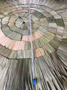 Fabricant vietnamien de housses de parasol pliables en chaume naturel de 2,6 m pour terrasse extérieure, fournisseur en gros - Product Image 6
