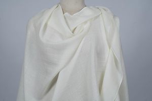 Étole en cachemire et laine fine VIC pour femme, teinte à la main, douce, légère, luxueuse, pour l'hiver, respirante, Inde Pakistan, taille 70x200cm - Product Image 5