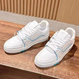 คุณภาพสูงผู้ชายผู้หญิงรองเท้ากีฬาสากลระบายอากาศได้ดีแบบผูกเชือกน้ำหนักเบาป้องกันกลิ่นดีไซเนอร์สุดหรูทุกฤดูกาลแบบลำลอง - Product Image 6