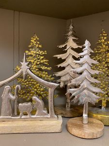 Ornement de table de Noël de haute qualité, combinaison métal et bois, pour la décoration intérieure des fêtes - Product Image 1