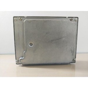 ECU และโมดูลคอมพิวเตอร์มือสองสำหรับรถยนต์ซีรีส์ 7 รุ่น 7523523 - Product Image 1