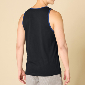 Débardeur de sport personnalisé pour homme avec logo – Maillot de corps sans manches pour entraînement, musculation et gym - Product Image 2
