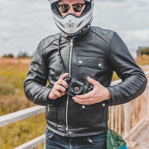 Veste en cuir pour homme, sur mesure OEM, haute qualité, best-seller, veste en cuir pour moto pour homme, fabriquée par Wings Traders - Product Image 4