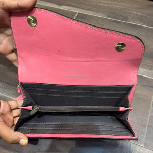 Cartera de mano larga de cuero repujado a mano con diseño floral, elegante y de alta calidad, para mujer, con tarjetero y monedero. - Product Image 6