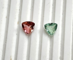 Turmalina de 2,80 quilates, trillón, 2 uds., piedra de corte facetada, calidad superior para joyería fina, fabricación de piedras preciosas naturales - Product Image 5
