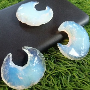 En vrac En Gros Opalite Croissant De Lune Meilleure qualité Cristal Naturel Pierre Précieuse Sculpture Opalite lune pour la fabrication de Bijoux - Product Image 2
