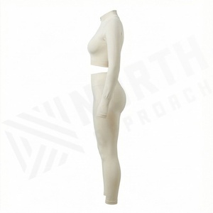 Leggings de yoga sans couture pour adultes, avec logo personnalisé, élastiques, pour la gym, l'entraînement, le fitness, les mouvements sportifs et les tenues de sport - Product Image 3