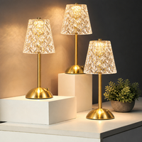 Lampe de table en cristal moderne et luxueuse, sans fil, rechargeable, LED USB-C 3000K 4500K 6000K, base en fer pour salon