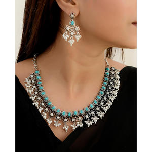 Conjunto de Joyería Fina Meera Vaidehi, Elegante Collar de Plata - Product Image 2