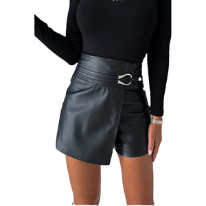 AL SWANS Jupe-short taille haute en similicuir noir avec ceinture et boucle argentée style moto pour femme, délavé - Product Image 2