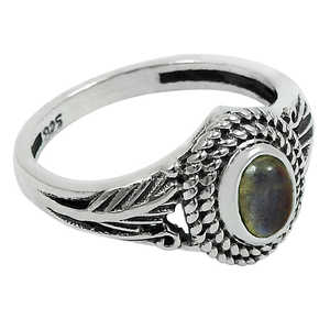 Nouvelle arrivée : bague en argent sterling 925 oxydé avec pierre précieuse labradorite, style bohème, sertissage clos, fabrication artisanale. - Product Image 1
