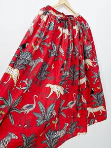 Falda Maxi de Algodón Hecha a Mano con Estampado de Tigre, Falda Boho con Volantes - Product Image 2