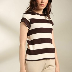 Women's Tee Printed Design Crop <b>Top</b> T-Shirts New Arrived Best lining Tee Street Wear Crop <b>Top</b> T-Shirts Custom OEM ODM Services - Product Image 3