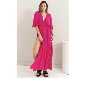 Vestido Midi Negro Moderno con Silueta Natural Fluida, Atrevidos Recortes Laterales, Tirantes Ajustables y Estampado Floral - Product Image 6
