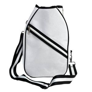 Bolsa de Transporte Profesional para Raquetas de Pickleball con Correa Cruzada Ajustable y Compartimento Acolchado Protector para Raquetas - Product Image 4
