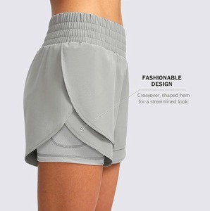 Shorts d'entraînement légers pour femmes 2-en-1, shorts de sport, yoga et course à pied avec doublure intégrée, taille élastique et poche latérale - Product Image 6