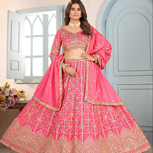 Traje Étnico Tradicional Indio, Material Chinon, Bordado con Lentejuelas, Diseño con Cordones, Lehenga Choli, para Diwali, Bodas y Festivales - Product Image 1