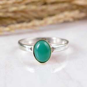 Handmade 925 Sterling <b>Silver</b> Green Onyx Oval Shape Bezel Set <b>Boho</b> & Hippie Dainty Wedding Party <b>Ring</b> - Product Image 1