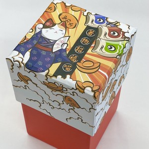 Statue en céramique Maneki Neko Chat porte-bonheur Kimono de Yamata Seihou Co. Ltd, design traditionnel artisanal pour la décoration intérieure et les entreprises - Product Image 6
