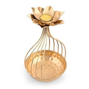 Porte-bougie en métal en forme de lotus pour la décoration de la maison, décoration Diwali, centre de table - Product Image 6