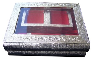Handcrafted Meenakari Metal Jewelry <b>Box</b> with Ring Organizer Storage Case with Velvet Interior <b>Gift</b> <b>Box</b> decorating <b>small</b> - Product Image 3