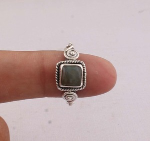 Natural <b>Labradorite</b> <b>Ring</b> 925 Sterling Silver Vintage Style Square Cut Blue Fire Gemstone <b>Ring</b> for Women Handcrafted Boho Jewelry - Product Image 2