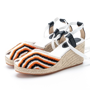 Sandalias de cuña d'Orsay de ganchillo hechas a mano para mujer OEM ODM, alpargatas, suela de goma, calzado de señora, hecho en Bangledesh - Product Image 1