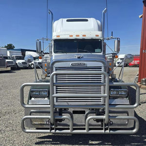 Camion tracteur poids lourd 6x4 avec cabine couchette, diesel, pour transport longue distance, export - Product Image 1