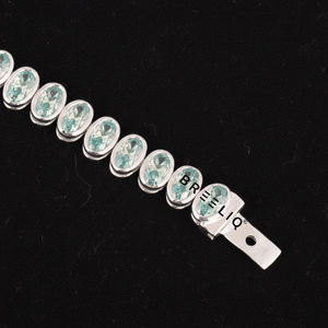 Pulsera de tenis de moissanita al por mayor, corte ovalado verde, oro blanco macizo de 14K, joyería fina de lujo para mujer, regalo. - Product Image 2