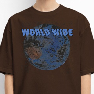 Camiseta de hombre de corte regular con estampado de la Tierra, manga corta, cuello redondo, informal, 100% algodón jersey, 180g, antiencogimiento, hecha en Bangladesh - Product Image 4