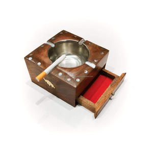 Cenicero de madera de promoción hecho a mano único Cenicero de cigarros de Metal creativo Retro cuadrado cuatro ranuras Cenicero de madera maciza Decoración - Product Image 3